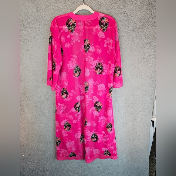 Torrid Womens Kimono Sz 00=M 10 Pink With Flowered Skulls Open Front Hi Lo hem - Picture 9 of 12